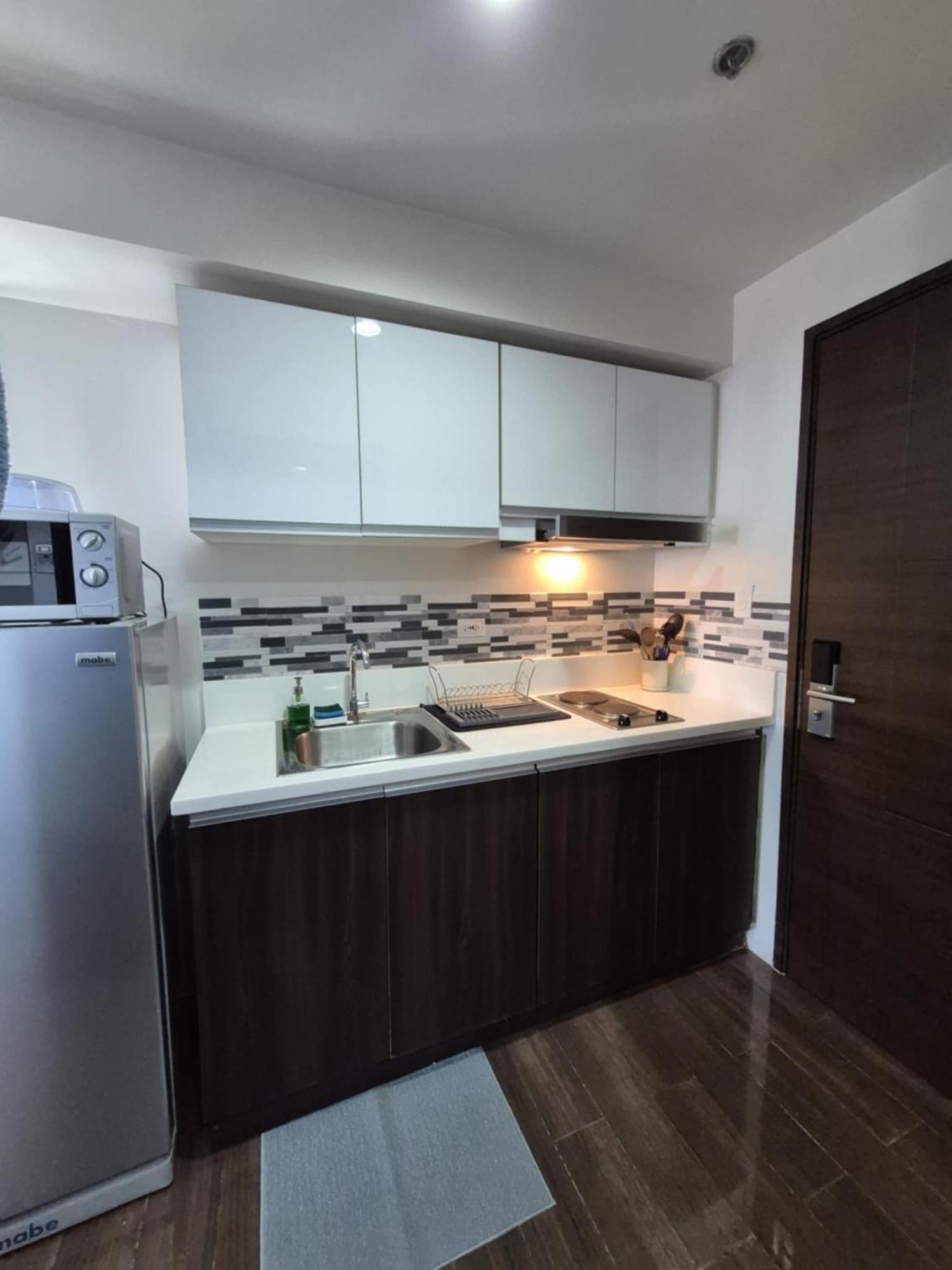 Air Residences Makati - Fully Furnished Condo With Skyline Views! Manila Ngoại thất bức ảnh